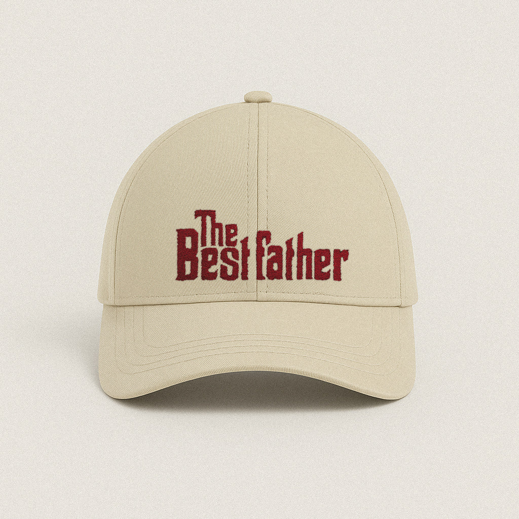 Krem renkli, %100 pamuklu premium beyzbol şapkası. Ön panelinde ikonik sinema filmi yazı tipiyle bordo/kırmızı iplikle işlenmiş "The Best father" nakışı yer alır. Yüksek kalite Alman nakış işçiliği ile özenle üretilmiştir. Nefes alan yumuşak pamuklu dokusu ve ayarlanabilir tokası ile gün boyu konfor sunar. Babalar için tasarlanmış karizmatik ve premium günlük giyim parçası.