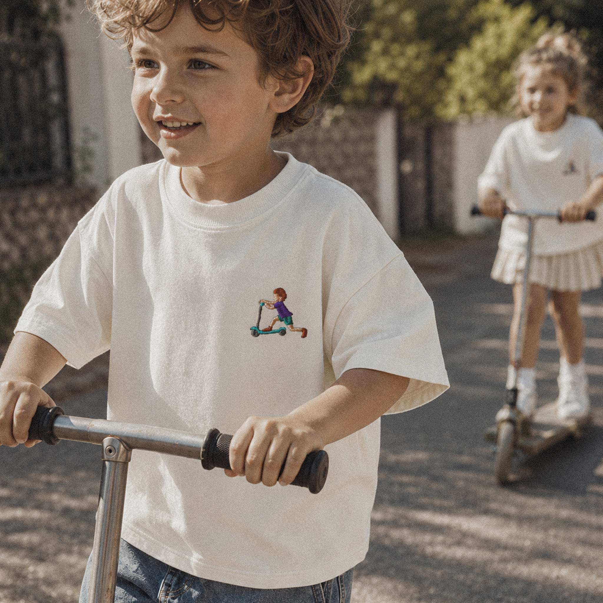Minimal Scooter Nakışlı Çocuk Oversize T-Shirt - %100 pamuklu