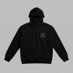 Eğlenceli tasarımıyla dikkat çeken, çocuk sayınıza göre kişiselleştirilebilen nakış detaylı siyah renkli yetişkin kapüşonlu sweatshirt. Yüksek kaliteli Alman işçiliği ile uygulanan "I was normal..." nakışı, ailenizin hikayesini stilinize taşır. İçi kalın şardonlu polar kumaşı ve Oeko-Tex onaylı rüzgar kesen yapısı, soğuk kış aylarında maksimum sıcaklık ve konfor sunar. Geniş kanguru cebi, esnek manşetleri ve nefes alan dayanıklı dokusuyla anne-babalar için harika bir premium kışlık giyim alternatifi.