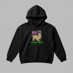 2-7 yaş grubu için siyah renkli çocuk kapüşonlu sweatshirt önden görünümü. Göğsünde piksel lama figürü ve 'NO PROBLLAMA' yazılı komik nakış tasarımı yer alır. Oeko-Tex standartlarına uygun %65 pamuk içeriği ve şardonlu polar iç yüzeyi, soğuk havalarda rüzgarı keserek sıcacık tutar. Solmaya dirençli kumaşı, pratik kanguru cebi ve esnek ribanalarıyla öne çıkan premium çocuk hoodie, terletmeyen sağlıklı yapısıyla kışlık gardıroplar için eğlenceli ve rahat bir alternatiftir.