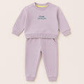 Lila (leylak) renkli, sweatshirt ve pantolondan oluşan "Team Grandpa" nakışlı, omuzdan çıtçıtlı pamuklu bebek eşofman takımı.